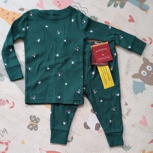 Skiing Polar Bear Print Pajamas, 12 Months